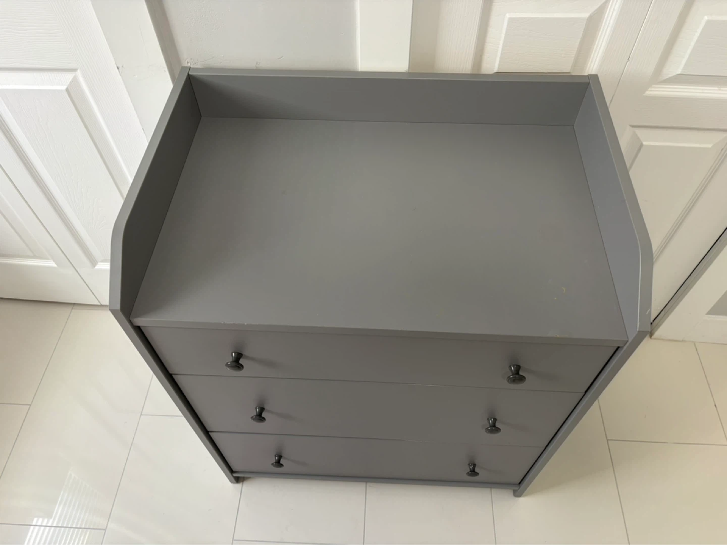 Grey 3-Drawer Chest - photo 2