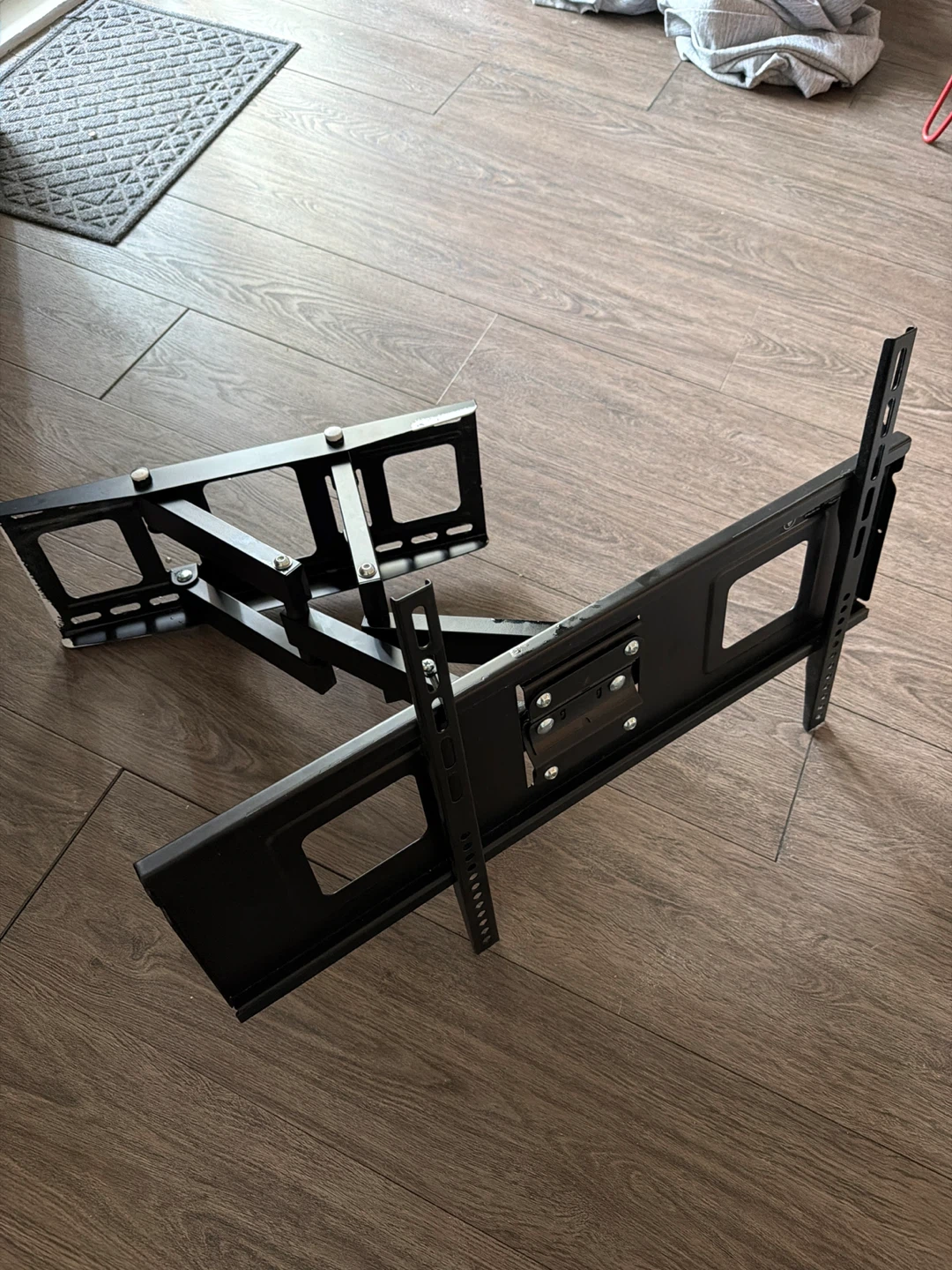Black Articulating TV Wall Mount