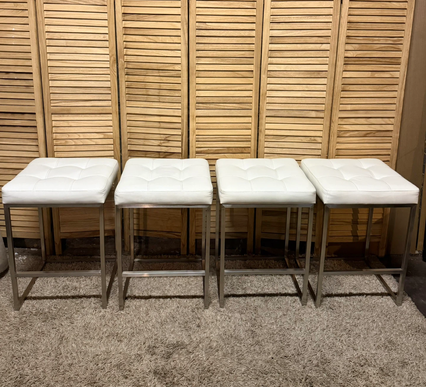 Set of 4 White Faux Leather Bar Stools