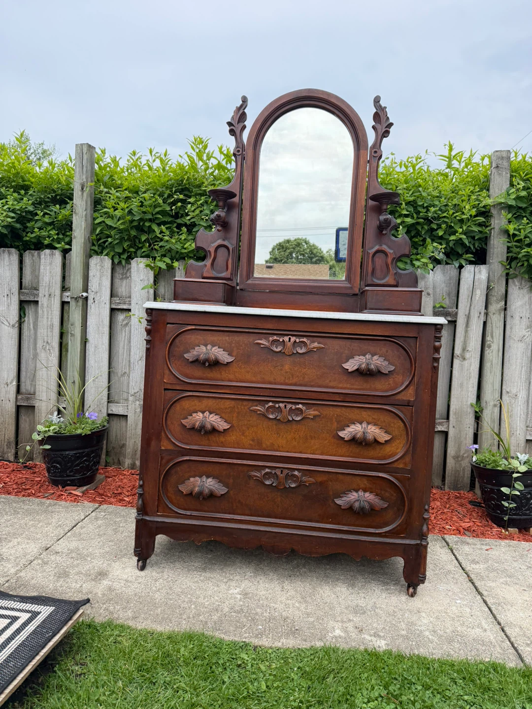 Antique Wooden Dresser with Mirror rolls on casters - photo 5
