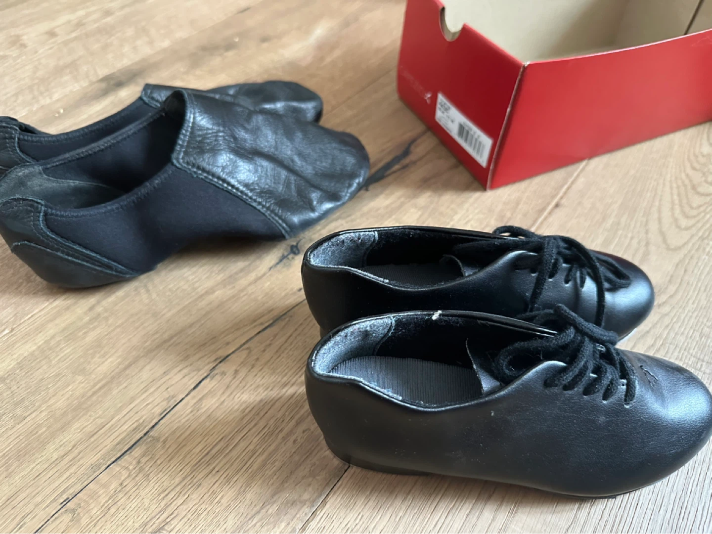 Kids Bloch jazz and Capezio tap shoes in great condition