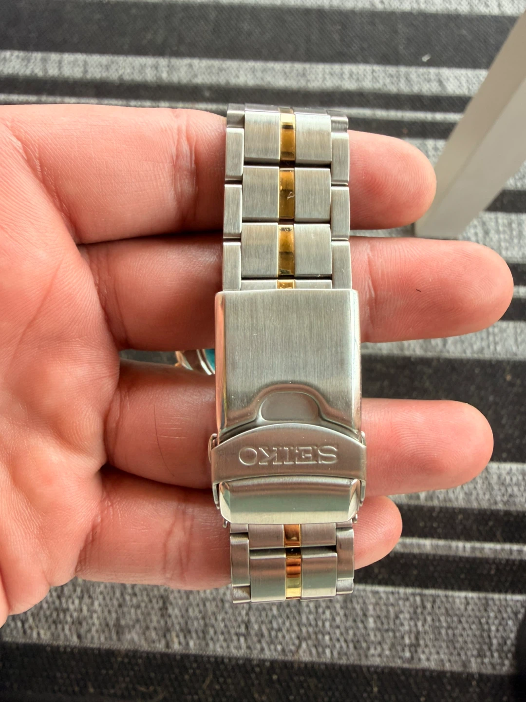Brand New Seiko Kinetic GMT Men's Watch Two-Tone Stainless Steel - photo 2