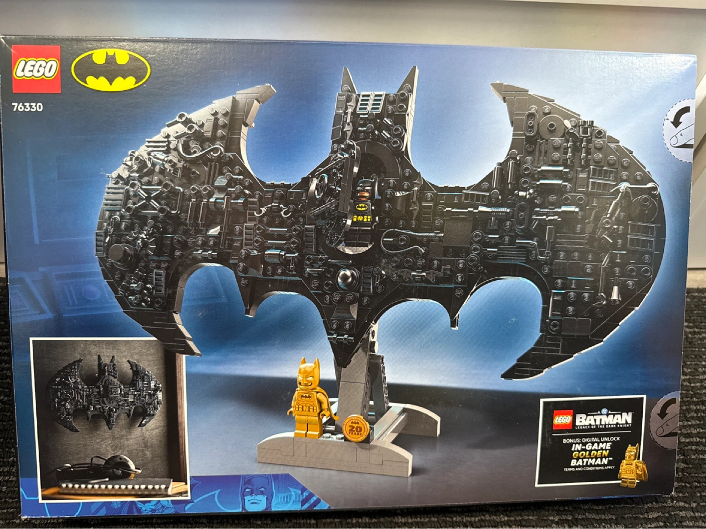 LEGO Batman 76330 Batman Logo Set