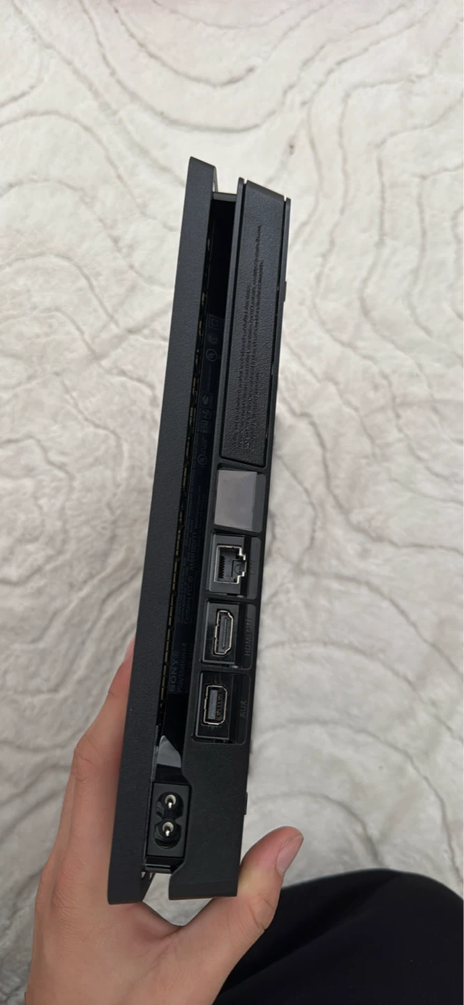 Sony PlayStation 4 Slim Console - photo 4