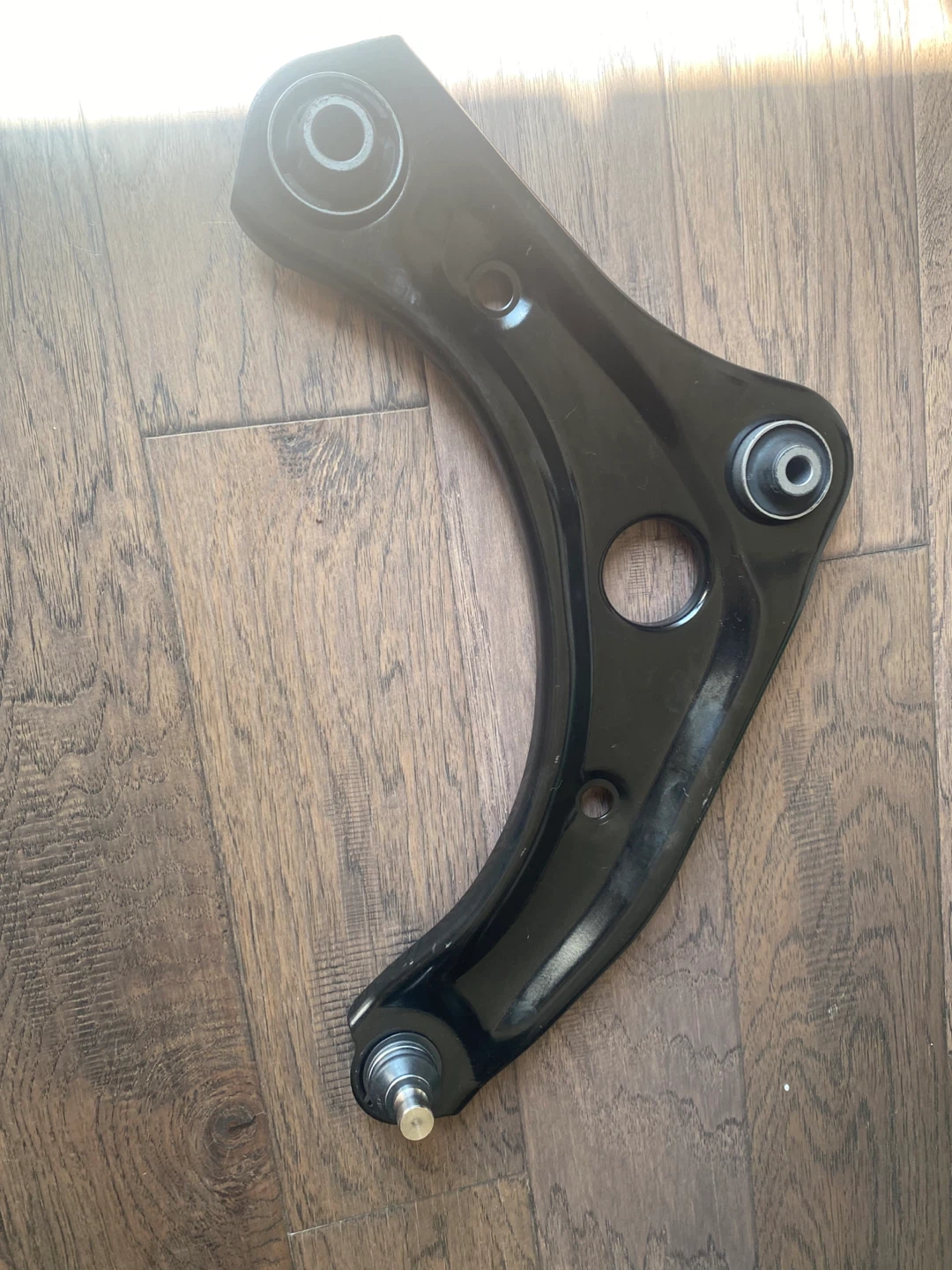Control arm & Ball Joints versa - photo 2