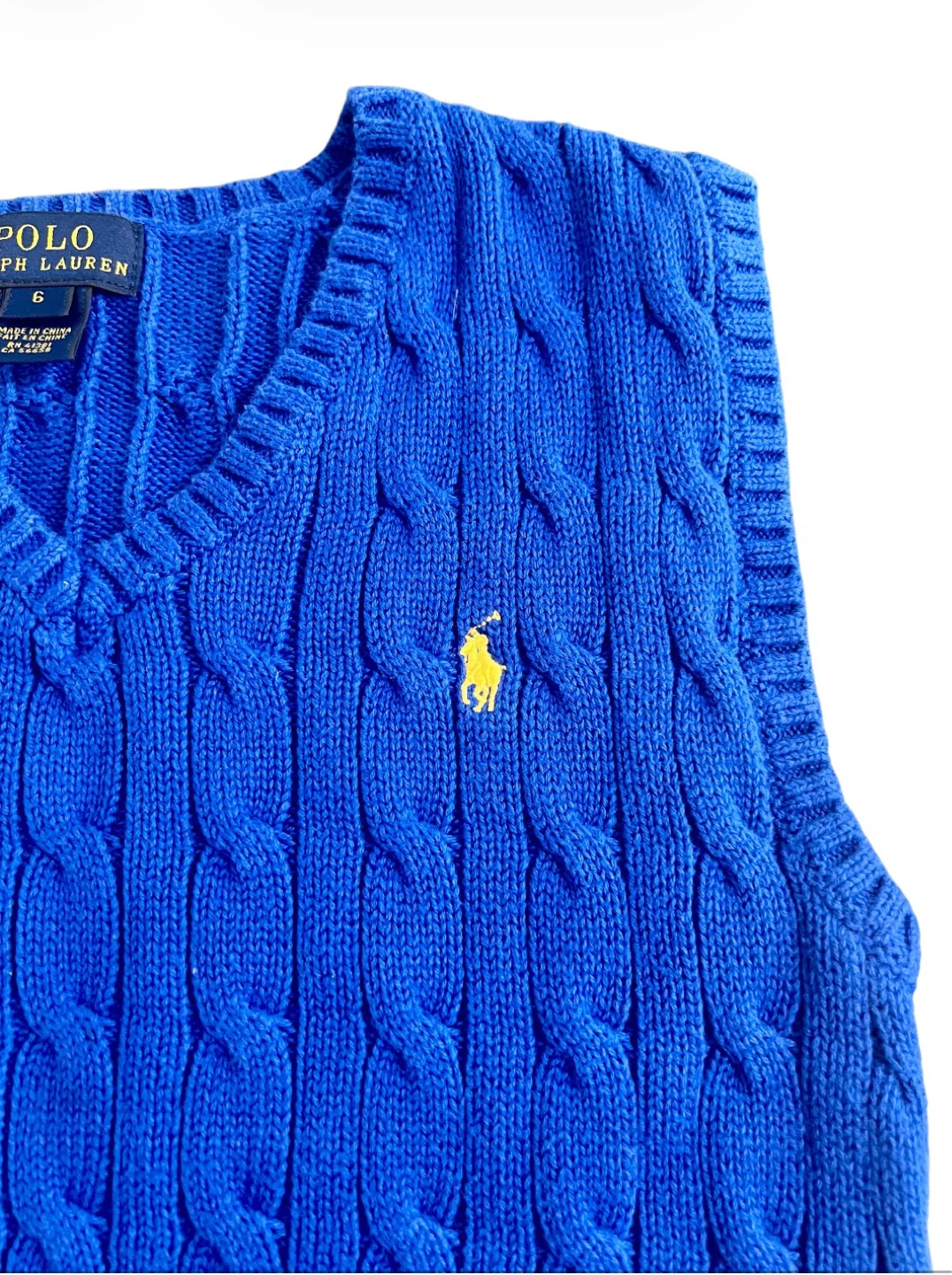 Polo Ralph Lauren Boys Cable Knit Sweater Vest – Size 6 💙 - photo 3