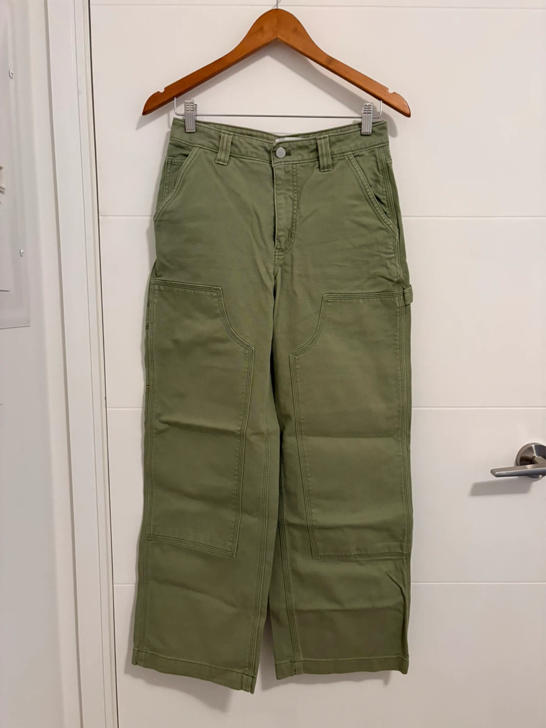 TNA Olive Green Cargo Pants Size 4