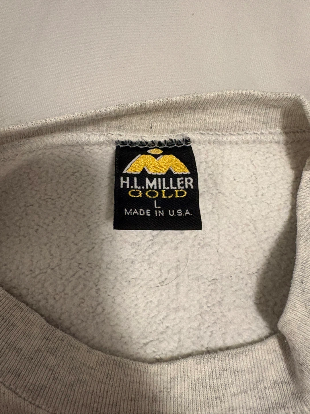 H.L. Miller Gold Crewneck Sweatshirt - Size L - photo 2