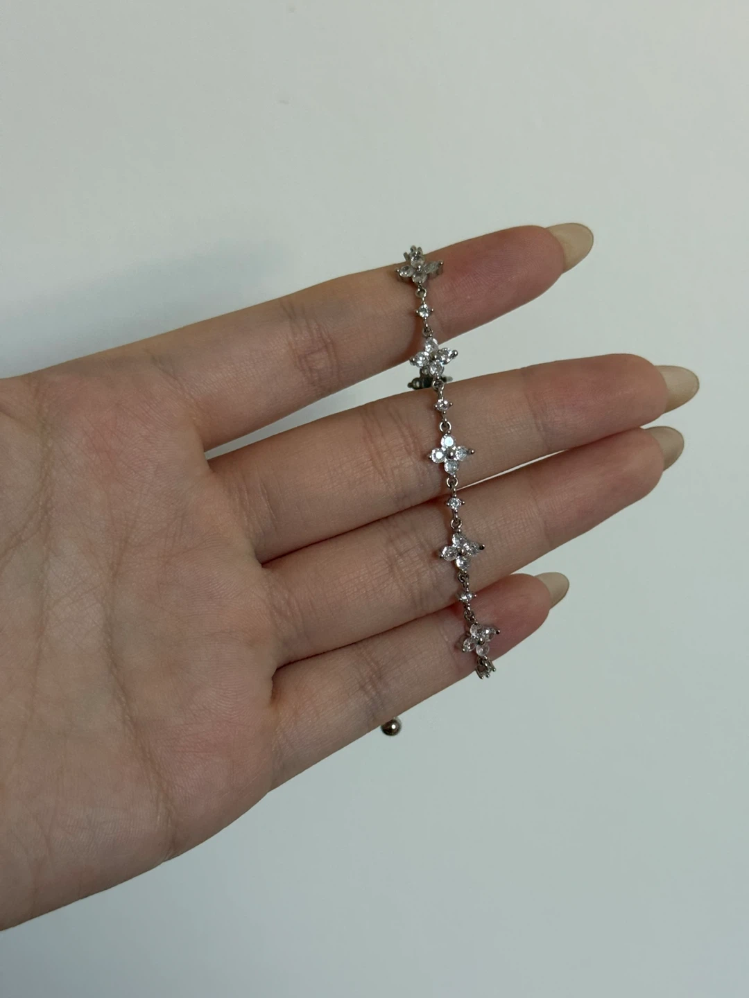 Rhinestone Flower Chain Bracelet - photo 3