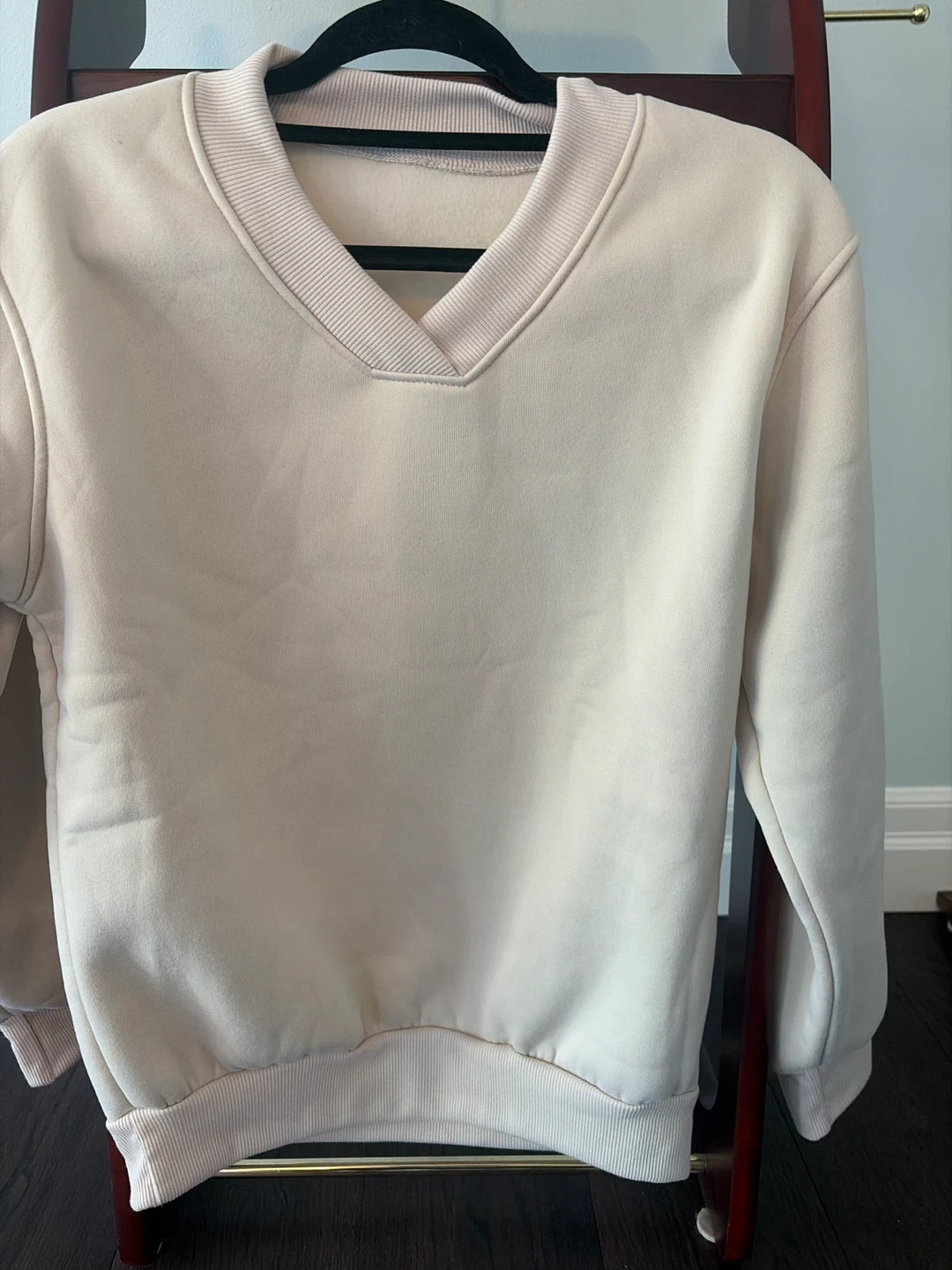 Cream V-Neck Sweatshirt