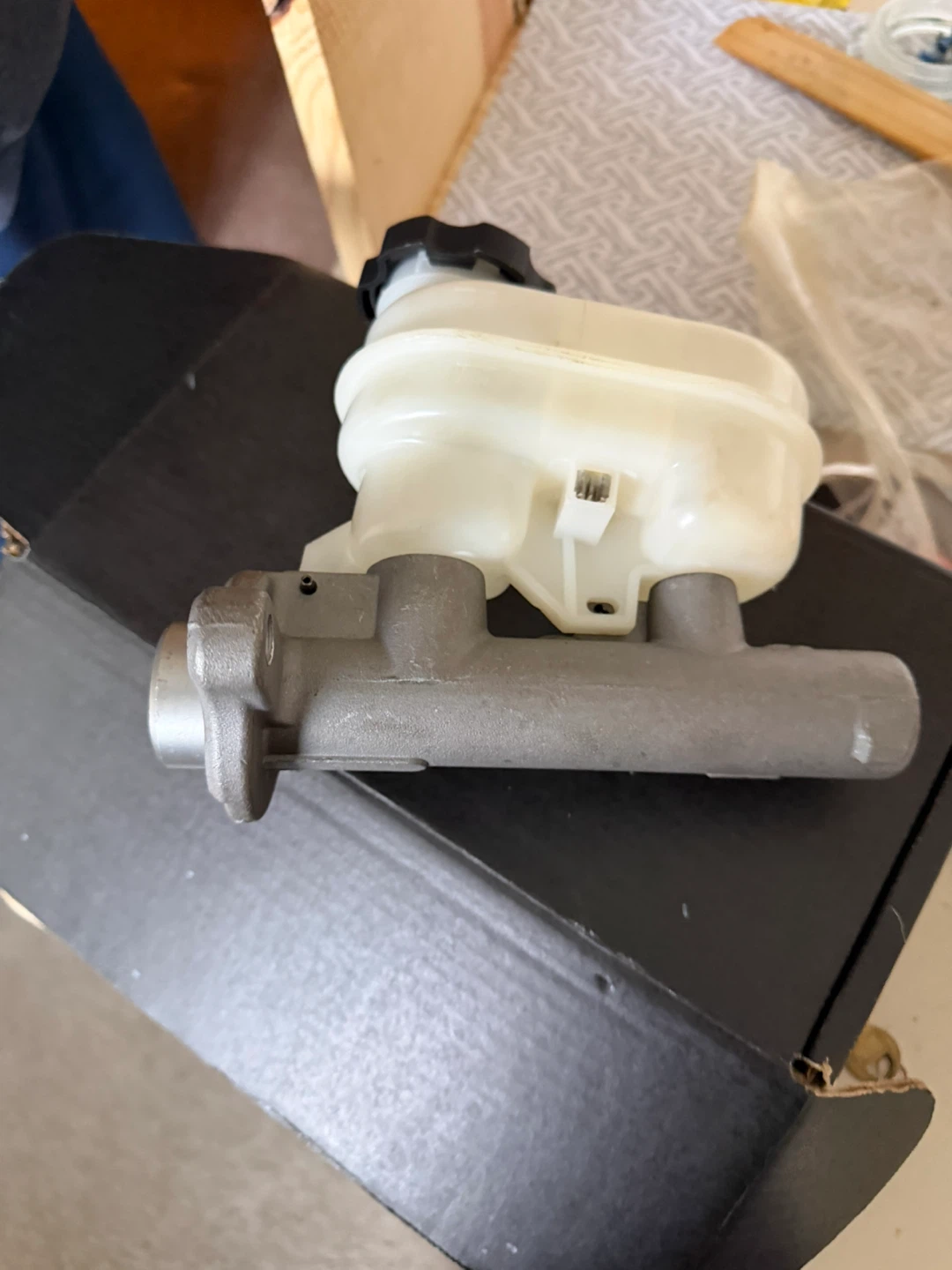Dorman M390267 New Master Cylinder - photo 4