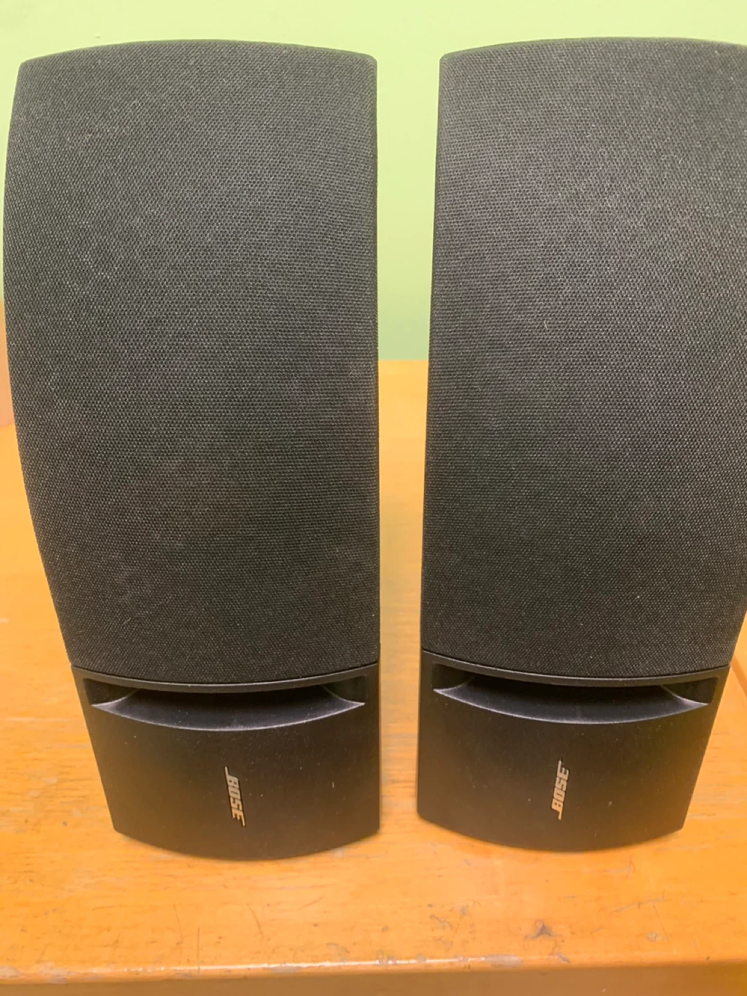 Bose Speakers (Pair) - photo 2