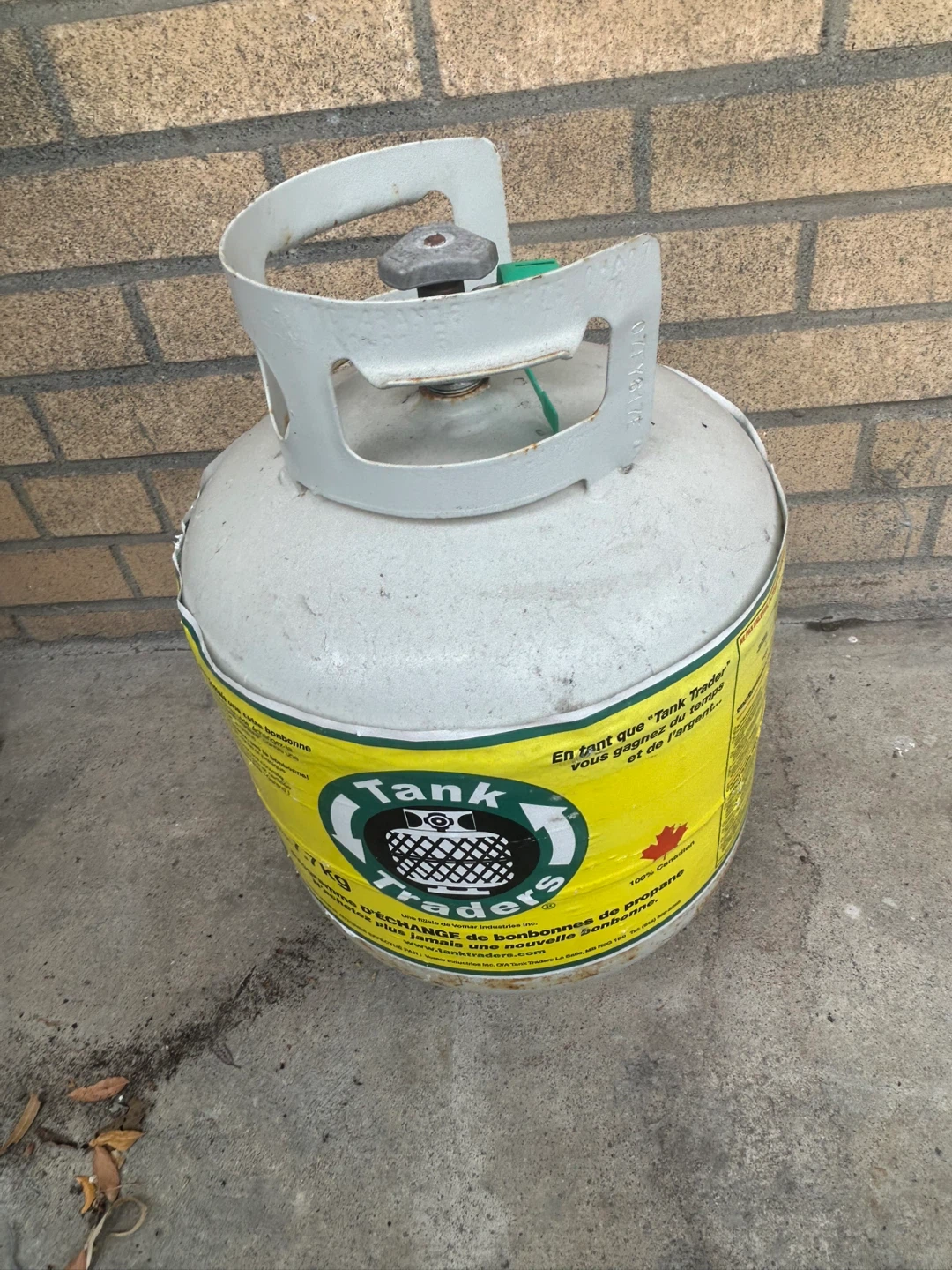 Tank Traders 7.7kg Propane Tank - photo 3