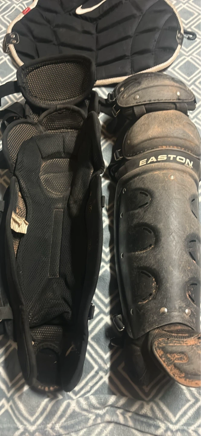 Nike Catcher's Chest Protector & Easton Leg Guards - photo 3