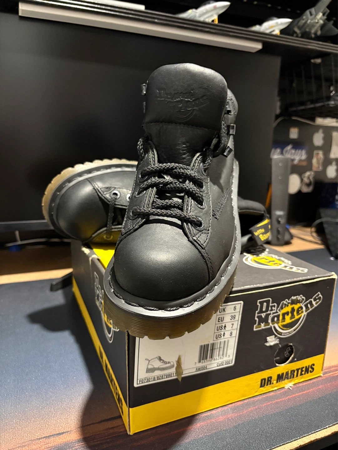 Dr. Martens 8287 Black Leather Boots - Size US 7 - photo 3