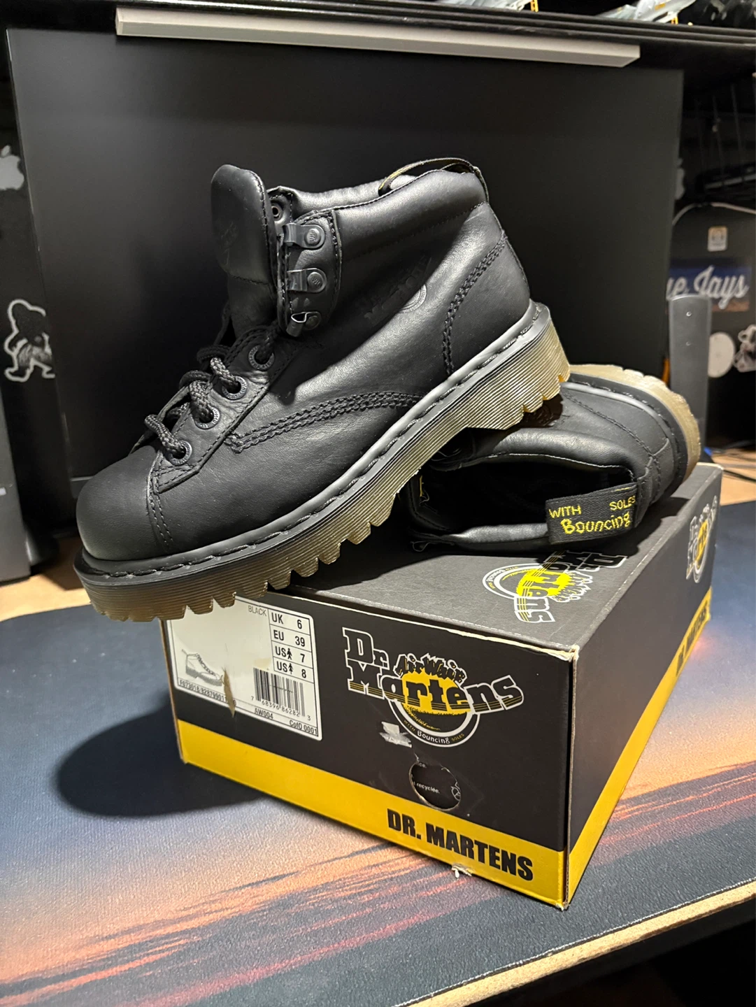 Dr. Martens 8287 Black Leather Boots - Size US 7 - photo 2