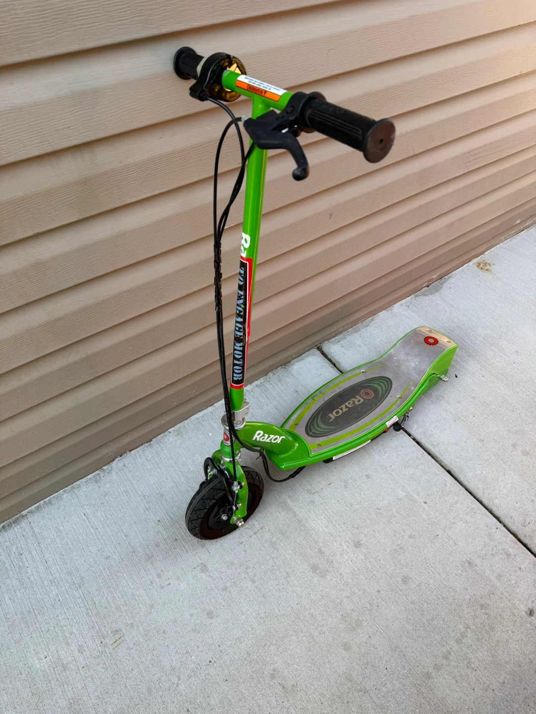 Razor Electric Scooter - photo 3