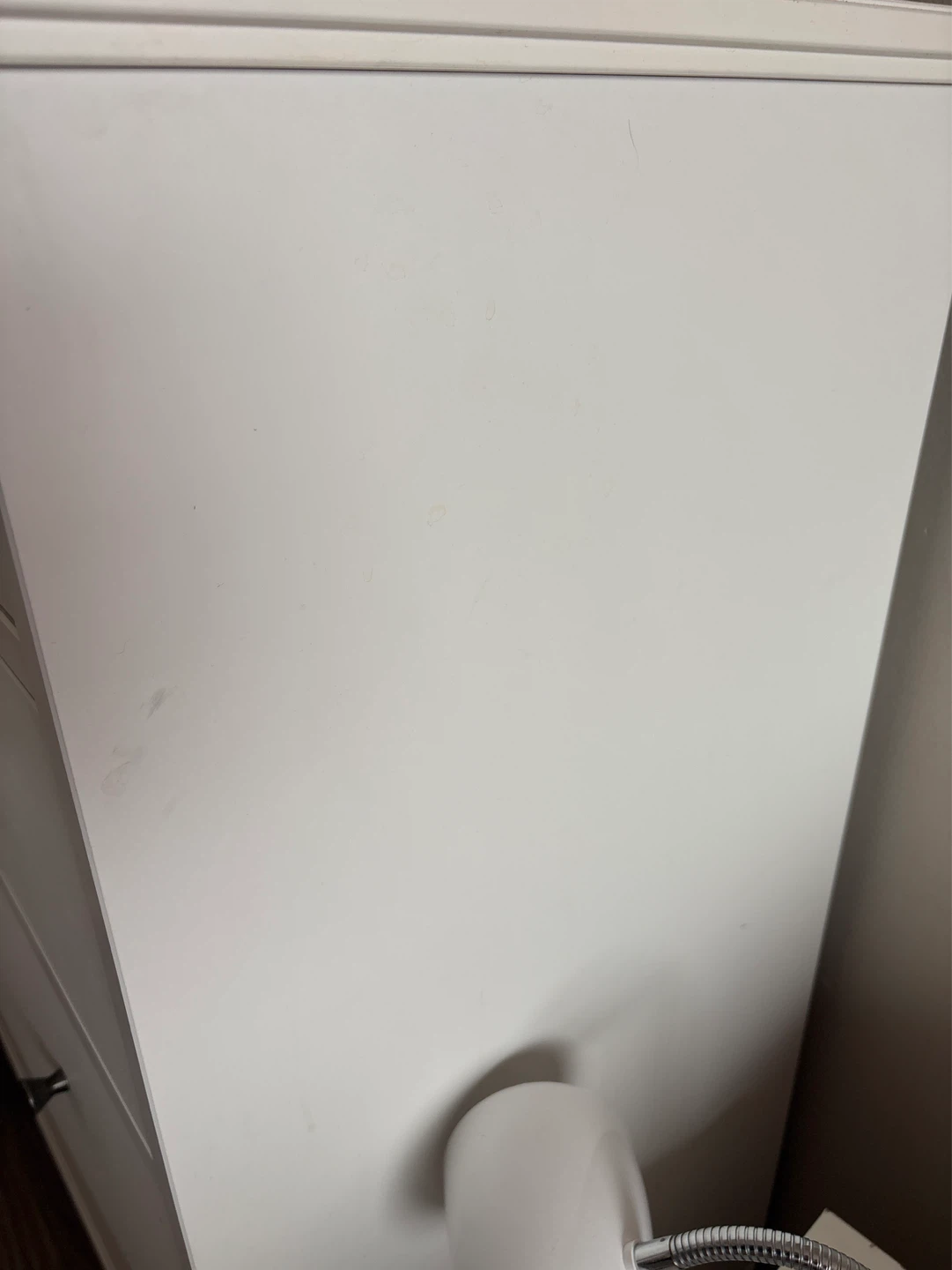 White 4-Drawer Dresser - photo 2