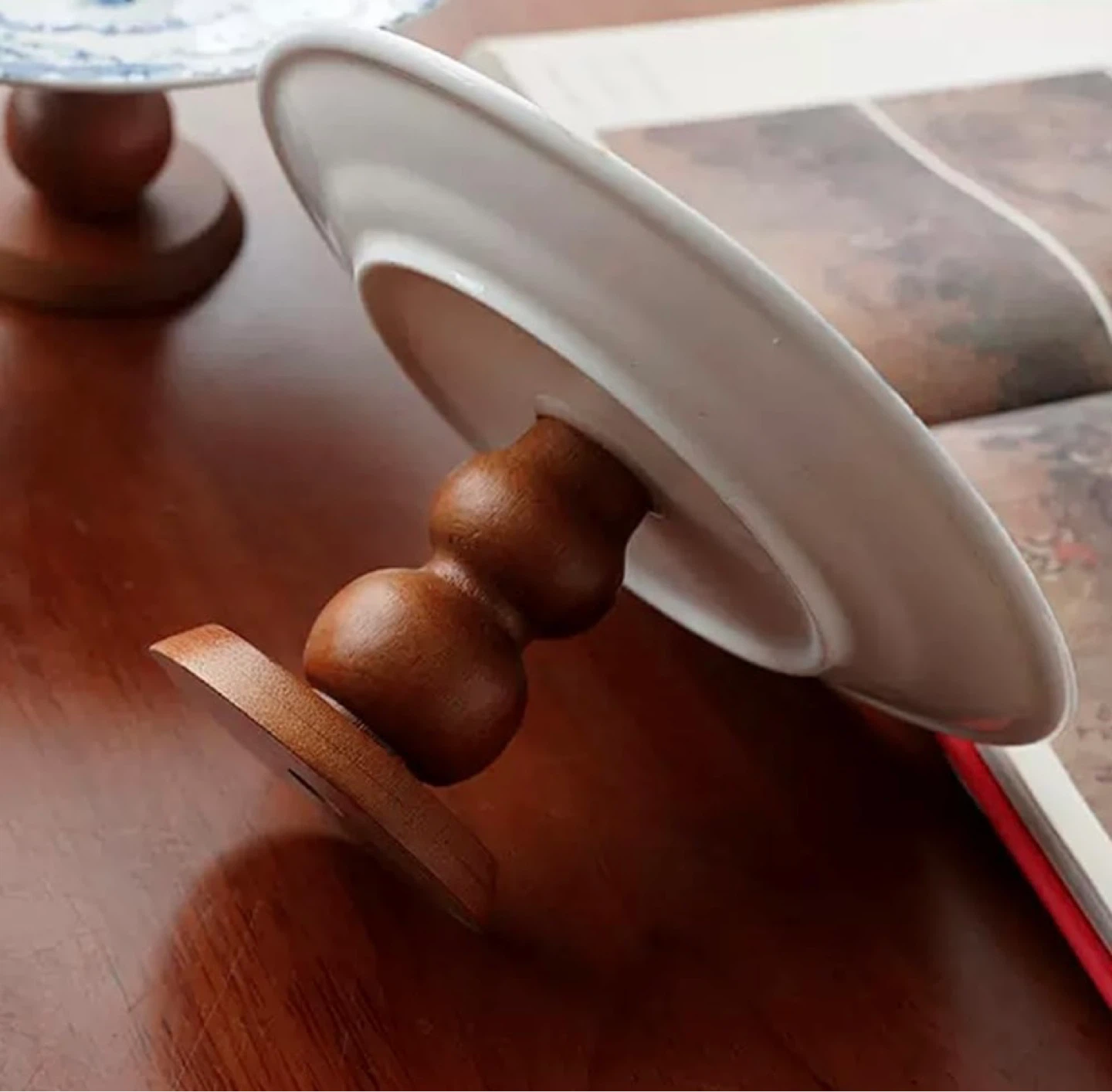 New Small Ceramic Dessert Stand - photo 4