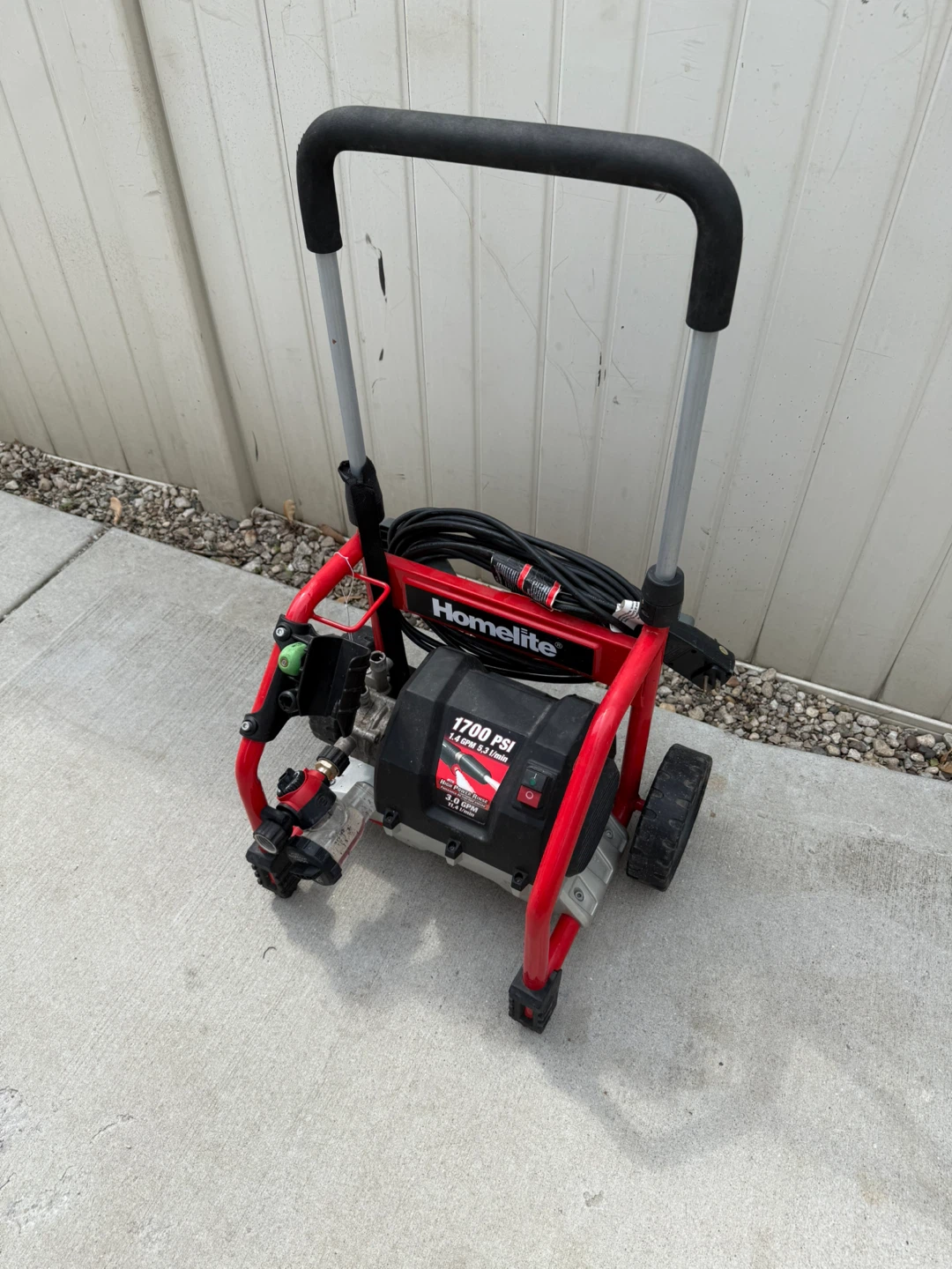 Homelite 1700 PSI Electric Pressure Washer - photo 2