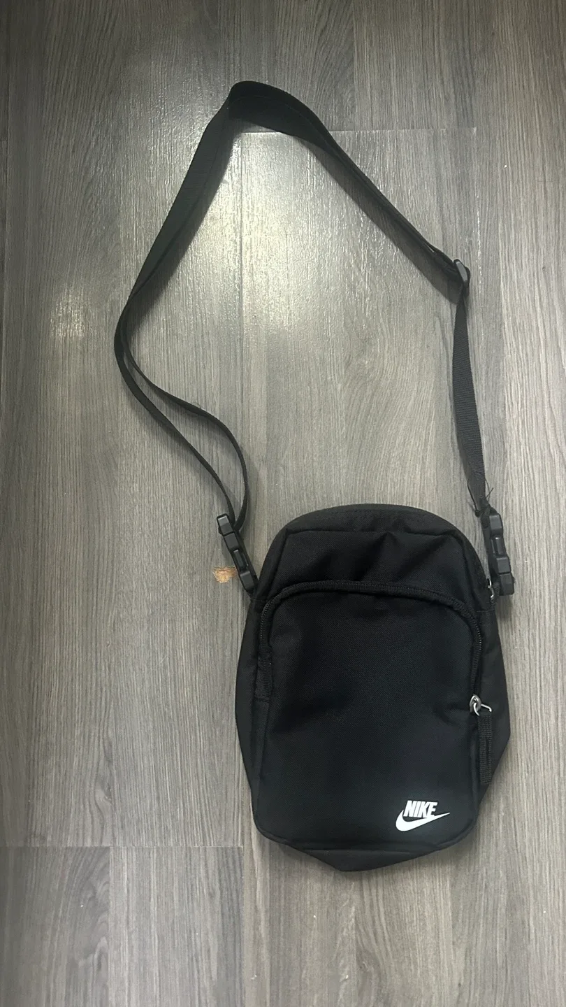 Nike crossbody bag