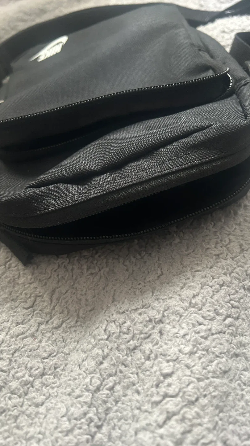 Nike crossbody bag - photo 3
