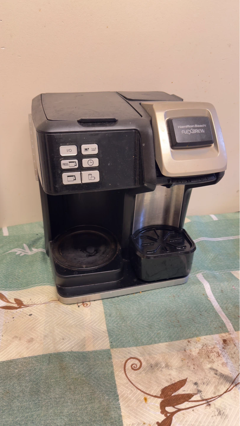 Hamilton Beach FlexBrew Coffee Maker - photo 2