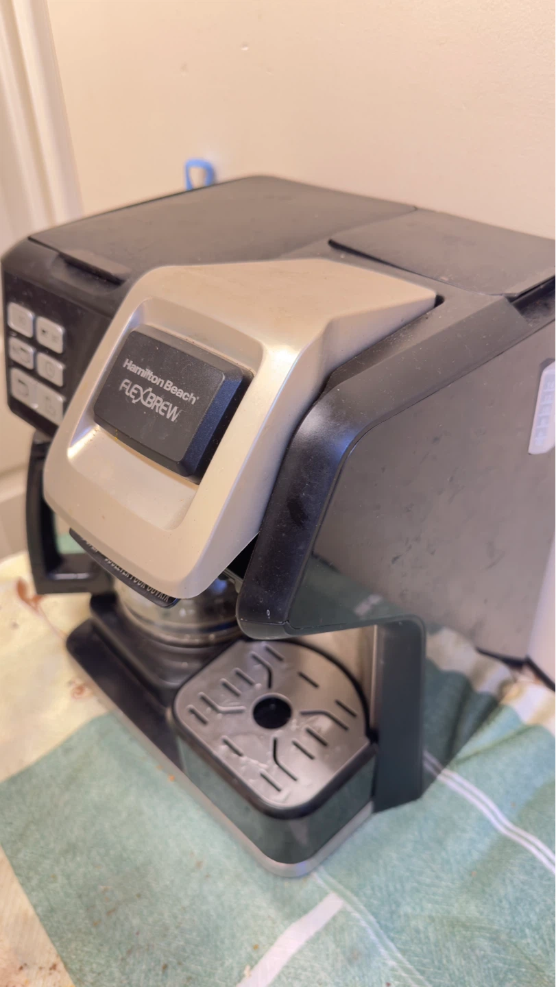 Hamilton Beach FlexBrew Coffee Maker - photo 3