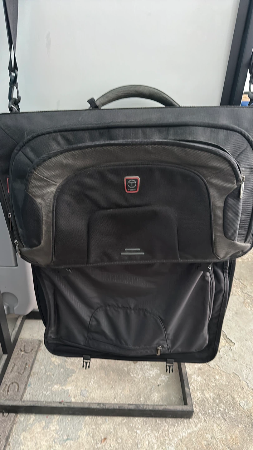 T-Tech Garment Bag - photo 2
