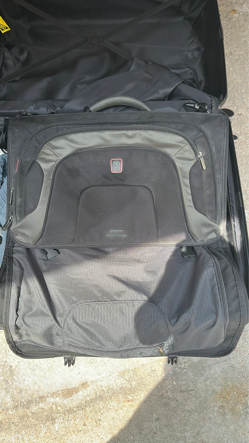 T-Tech Garment Bag - photo 3