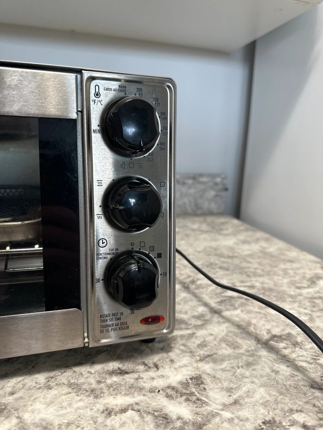 Hamilton Beach Toaster Oven - photo 2