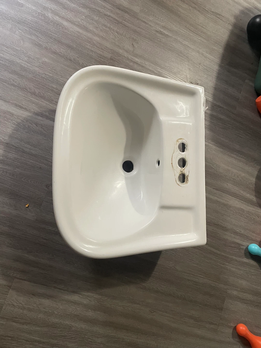 White Wall-Mounted Bathroom Sink