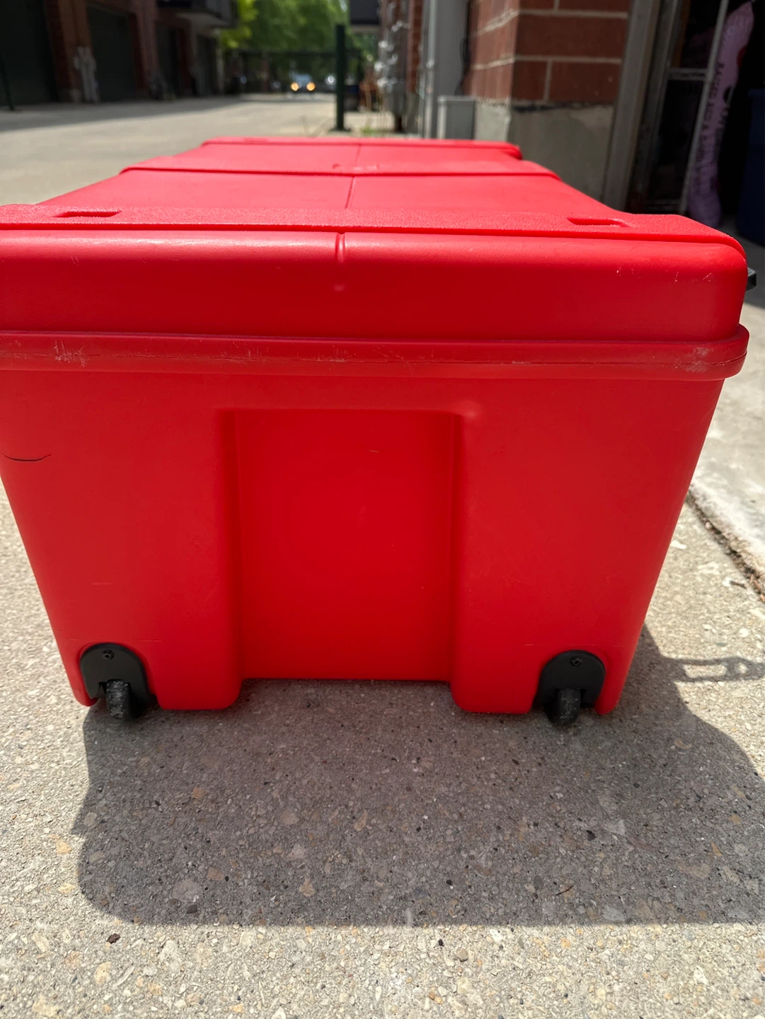 Contico Red Rolling Storage Trunk - photo 4