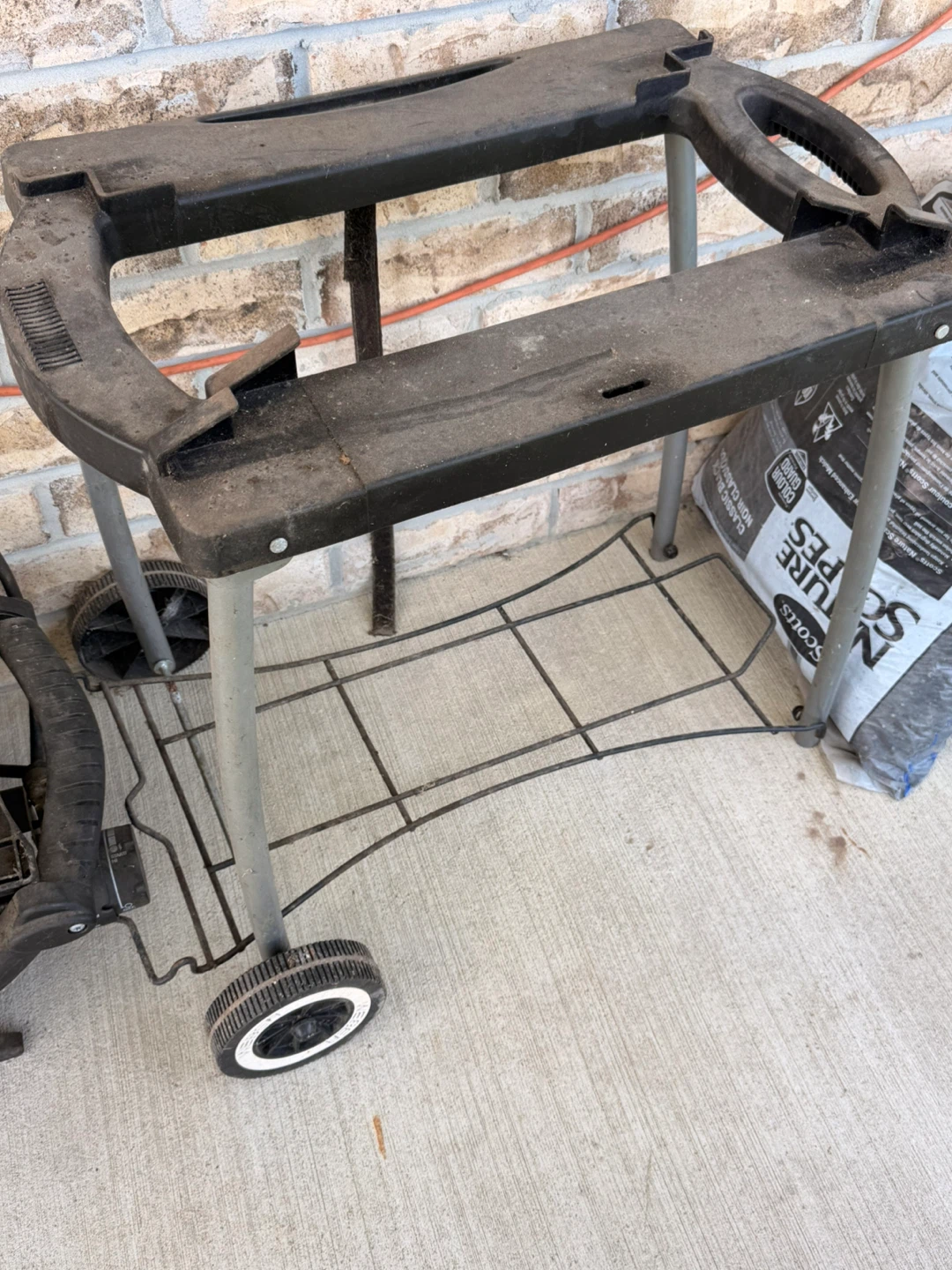 Weber Q Portable Grill with Stand - photo 3