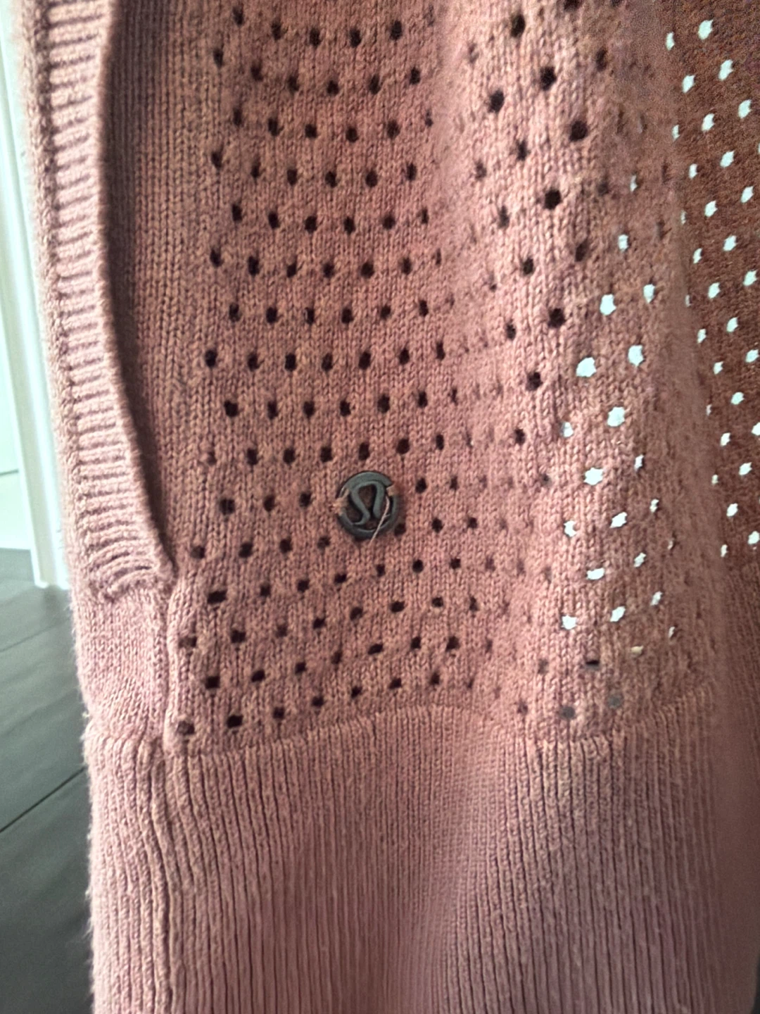 Lululemon Pink Knit Open Back Cardigan - photo 3