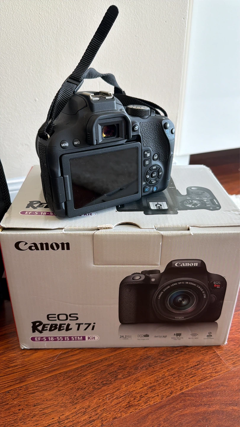 Canon EOS Rebel T7i DSLR Camera with 18-55mm STM Kit - photo 3