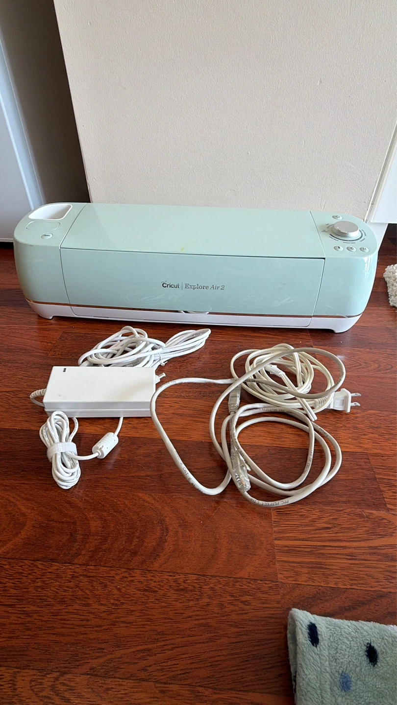 Cricut Explore Air 2 Cutting Machine