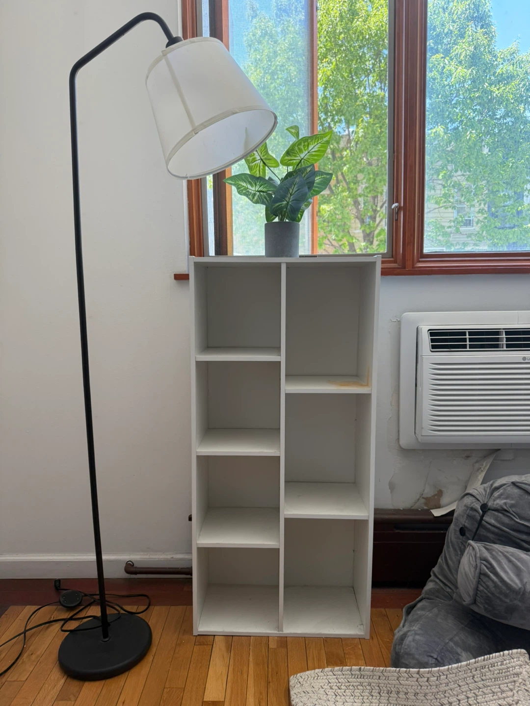Two White Cube Storage Shelf (2x) - photo 2