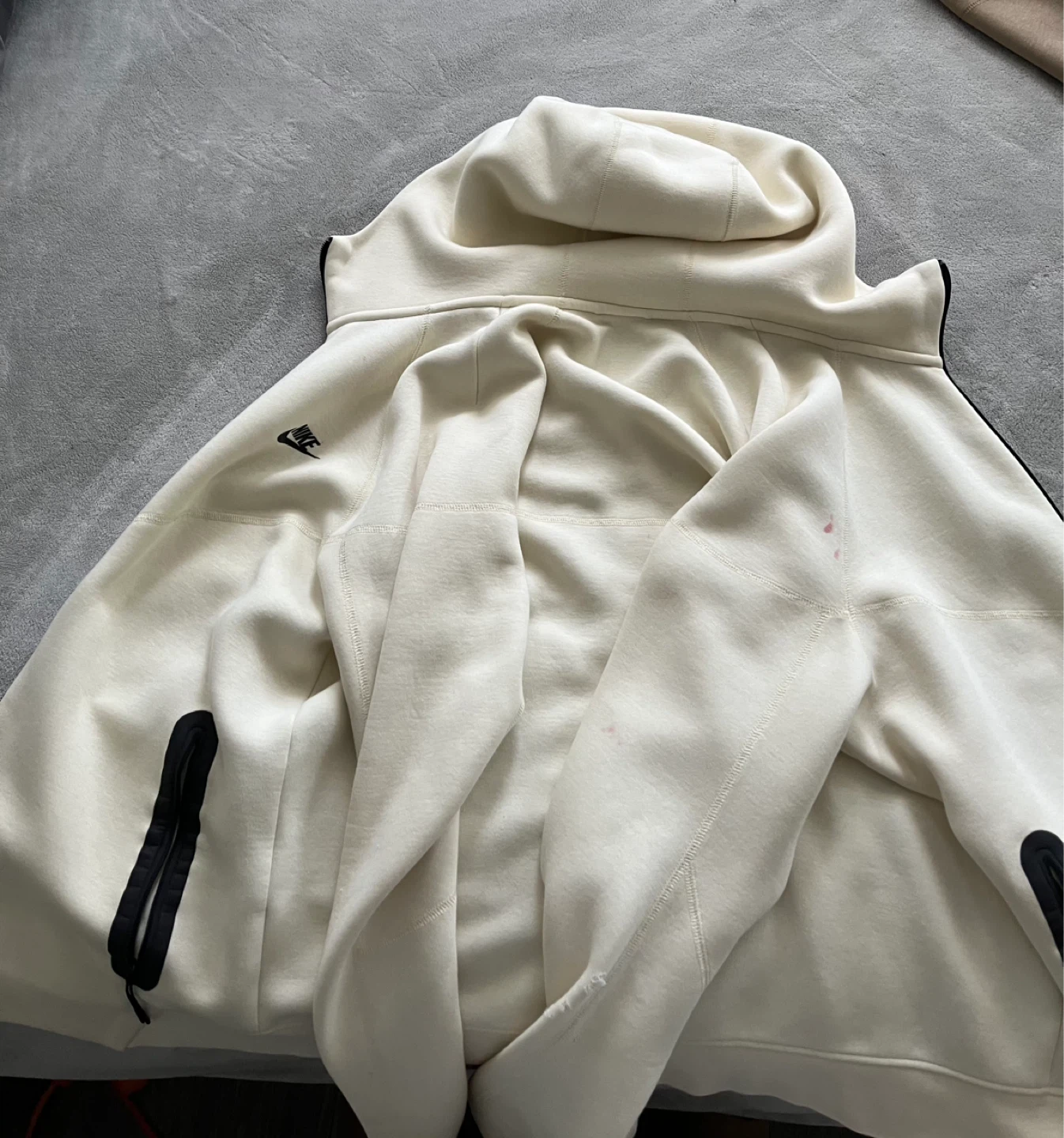 Authentic yellow nike tech - photo 5