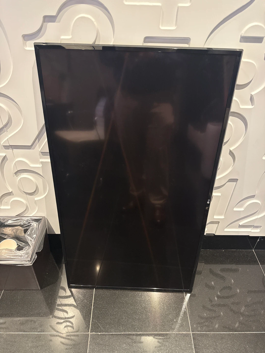 LG Television