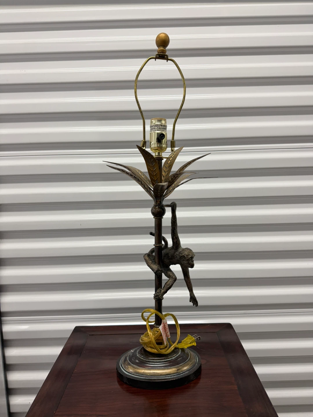 VTG Fredrick Cooper Monkey Climbing Table Lamp - photo 5