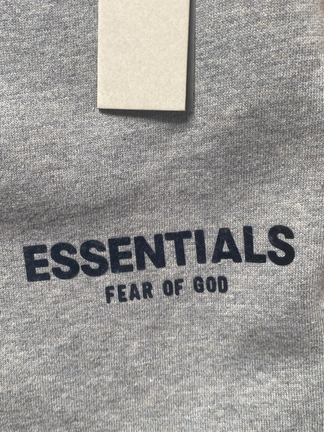 Essentials shorts - photo 3