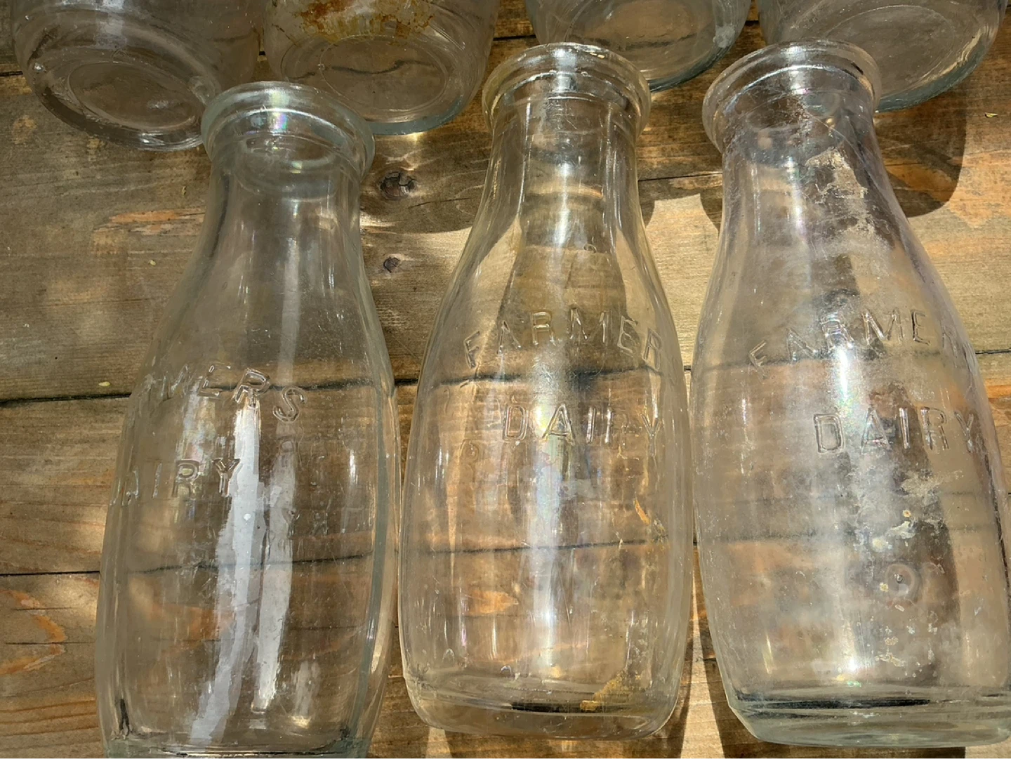 7 Antique “FARMERS DAIRY” Glass Milk Bottles ! - photo 4