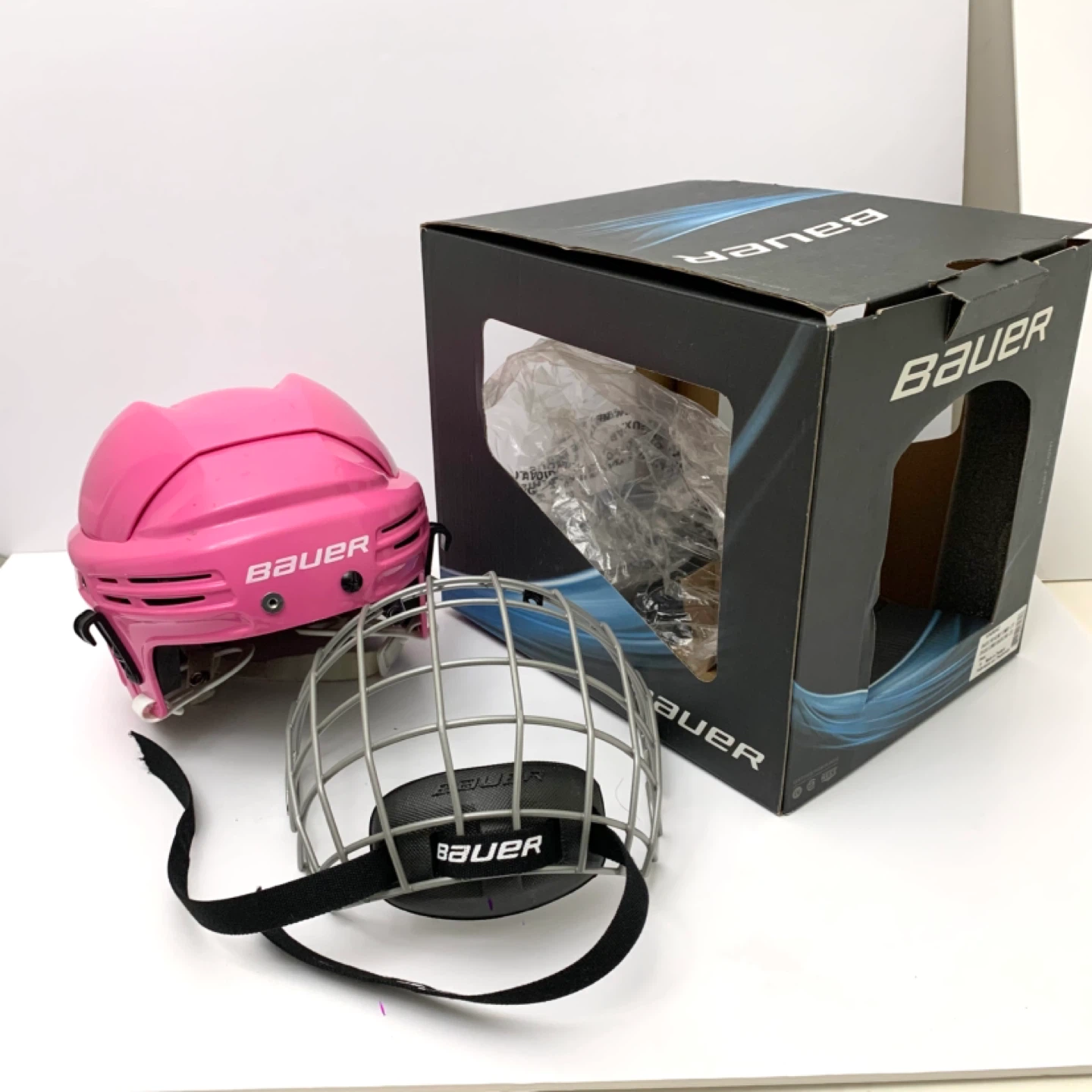Hockey Helmet Bauer Youth Helmet Pink Cage Small 52-57cm