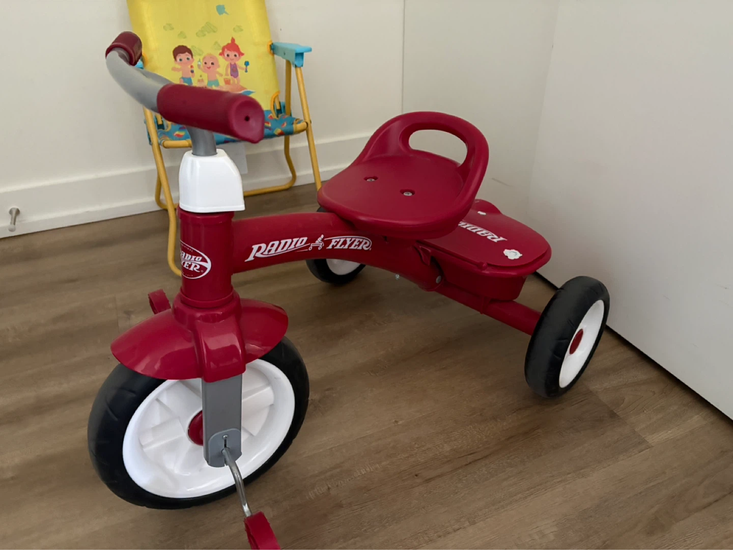 Radio Flyer Tricycle - photo 4