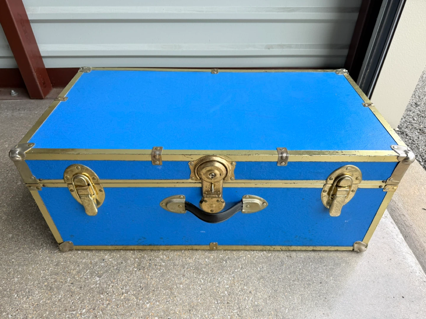 Blue Vintage Cedar Lined Storage Trunk Chest - photo 2