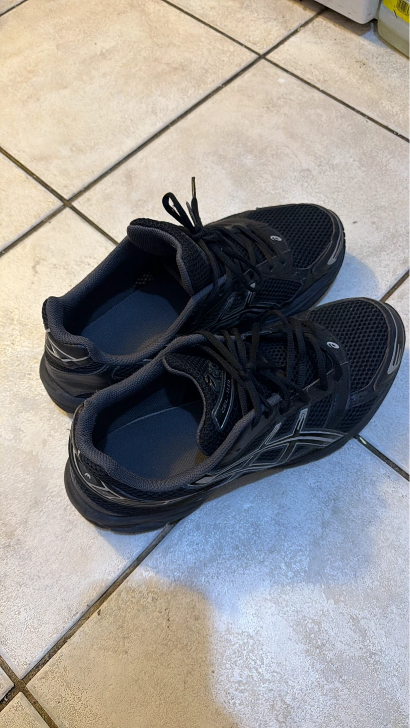 ASICS Black Running Shoes