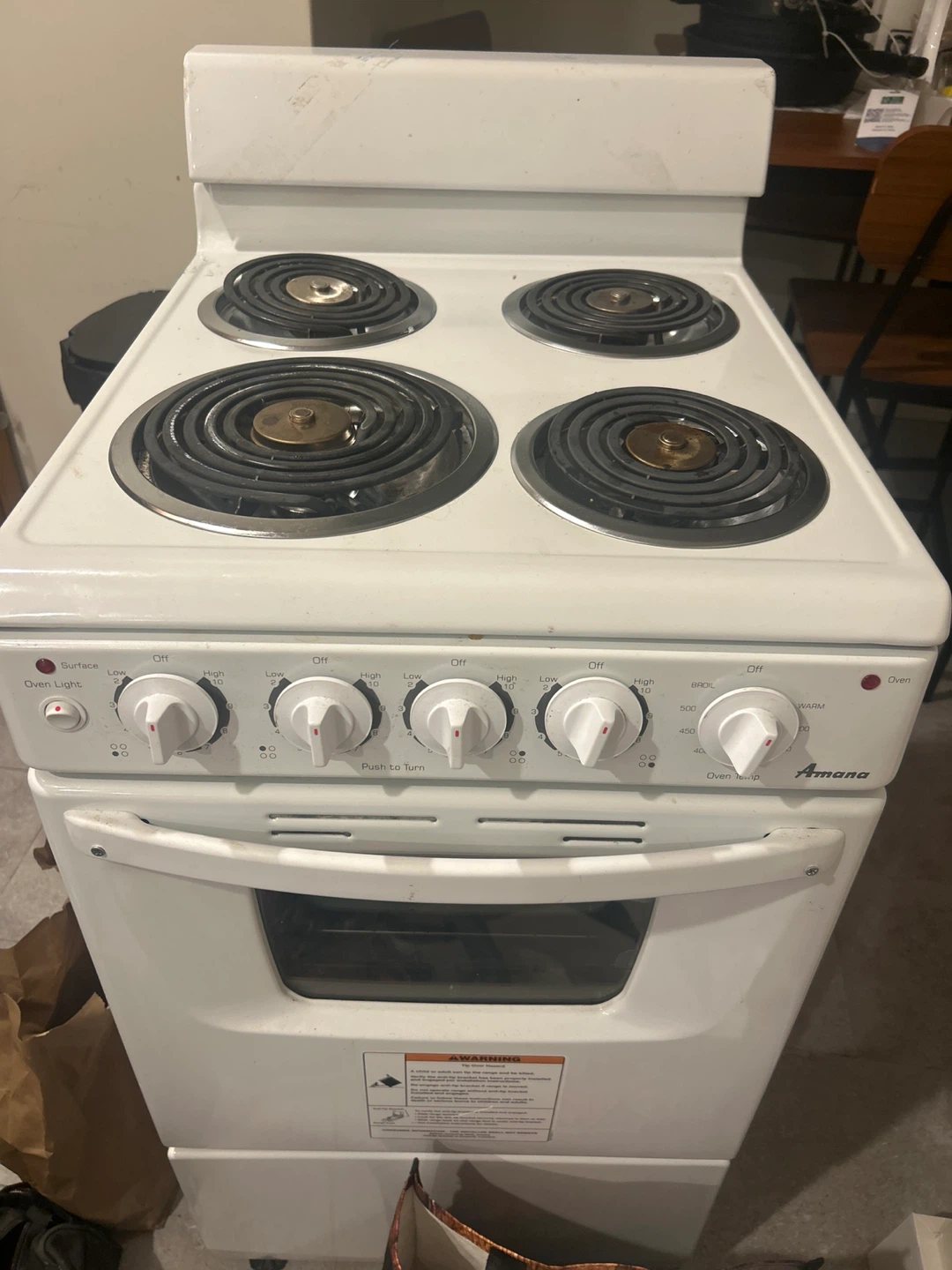 Amana White Electric Stove and Oven