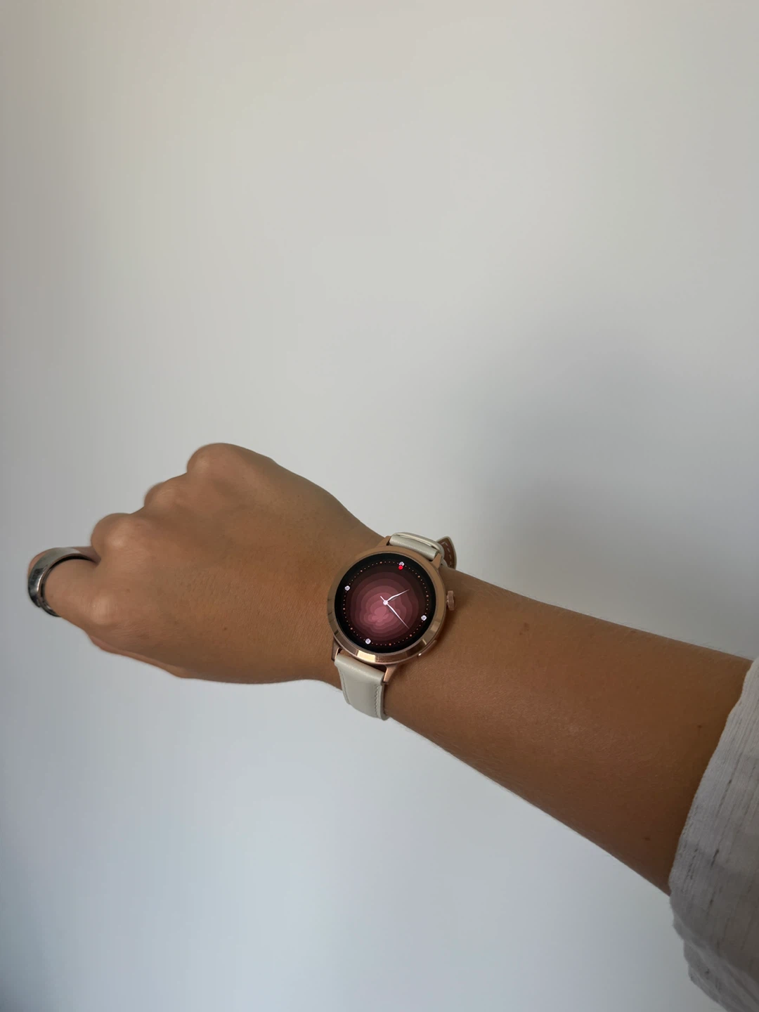 FANY Luna Stylish Smartwatch for Women - Rose Gold