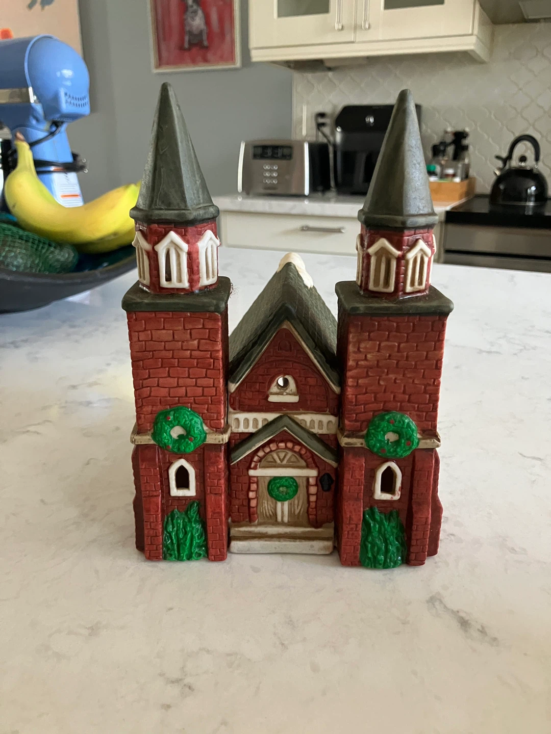 Christmas Village Houses and Figurines - photo 4